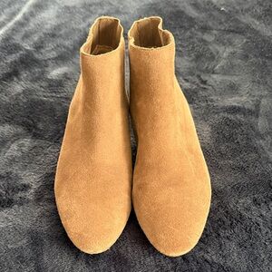 Elegant Tan Suede Ankle Booties